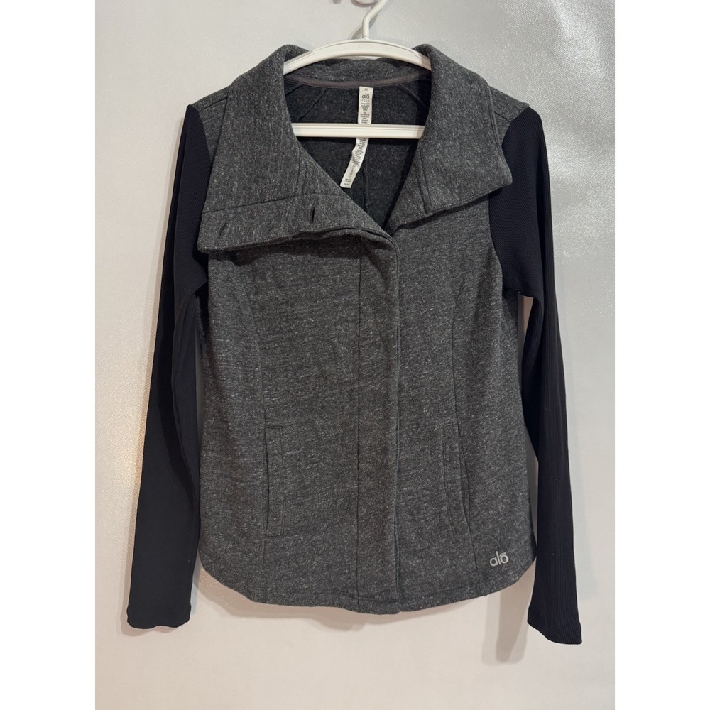 Alo Size Medium Womens Yoga Button Jacket Gray Black Athletic Stretch Pockets